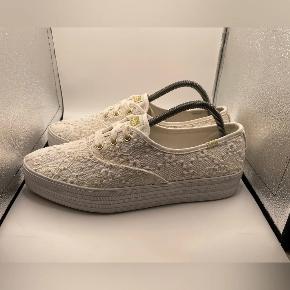 Keds Triple Decker crochet Elegant White Lace Women's Sneakers size 10